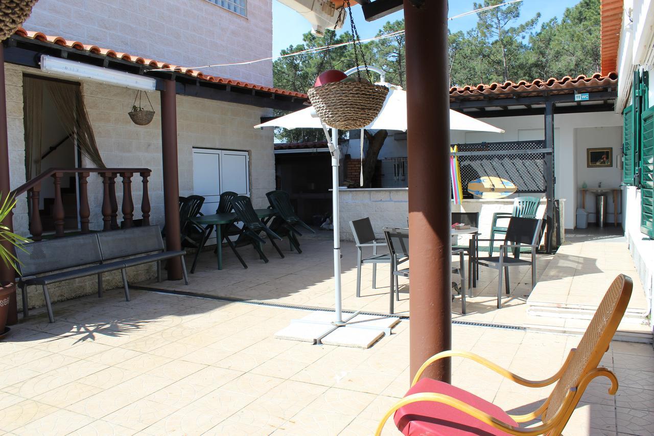 Hostel Casa Lucas Charneca  Exterior photo