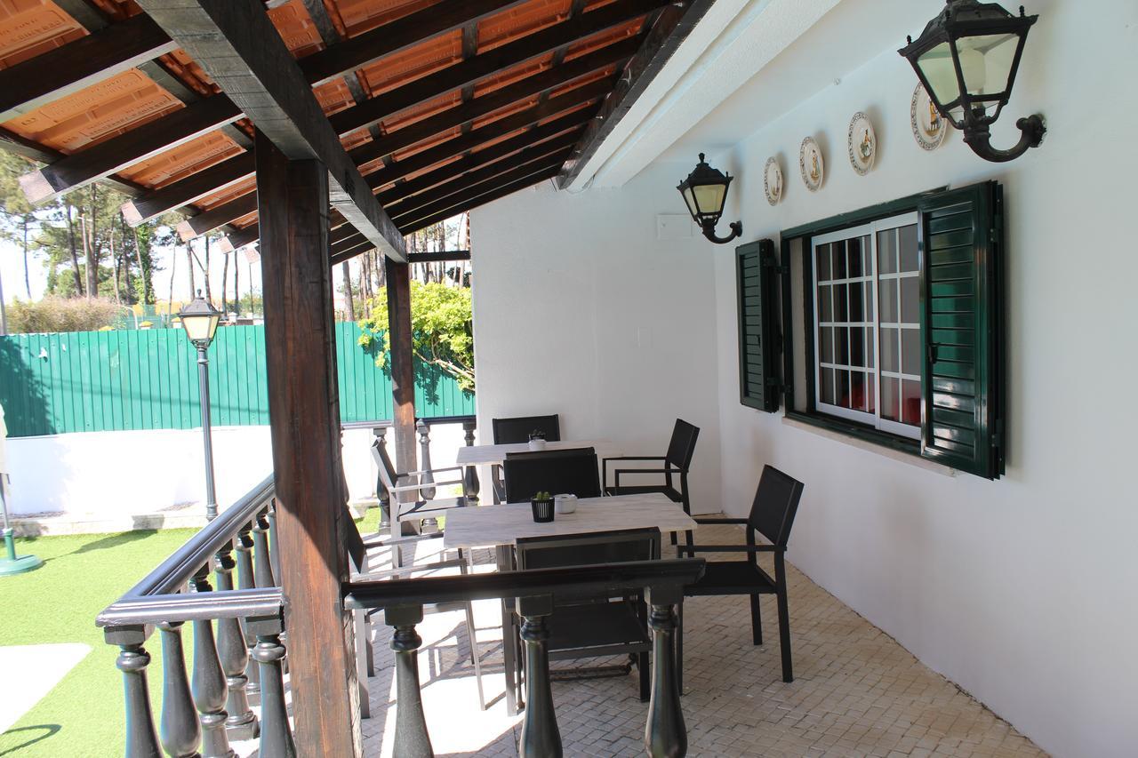 Hostel Casa Lucas Charneca  Exterior photo