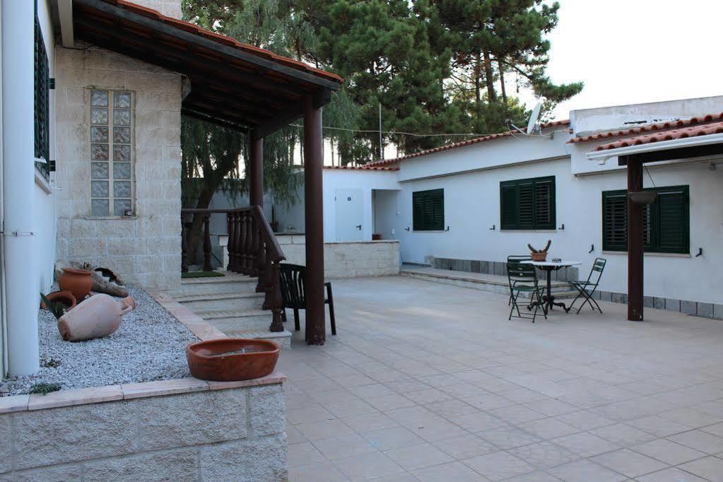 Hostel Casa Lucas Charneca  Exterior photo